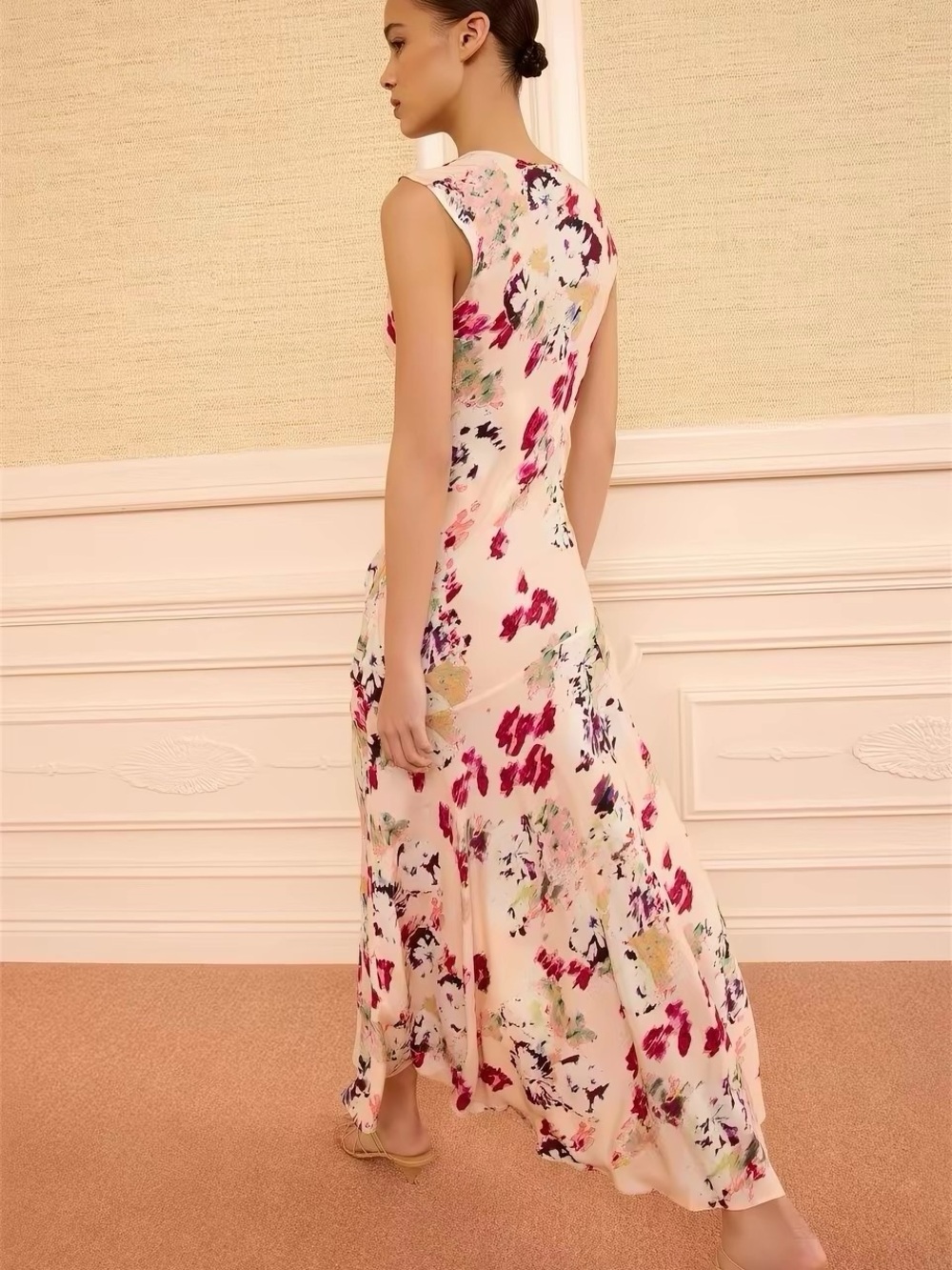 ULLA JOHNSON Elowen Printed V-Neck Sleeveless Midi Dress Floral, 2 4 6 8 - Picture 5 of 13